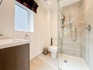 Photo 12- click for photo gallery